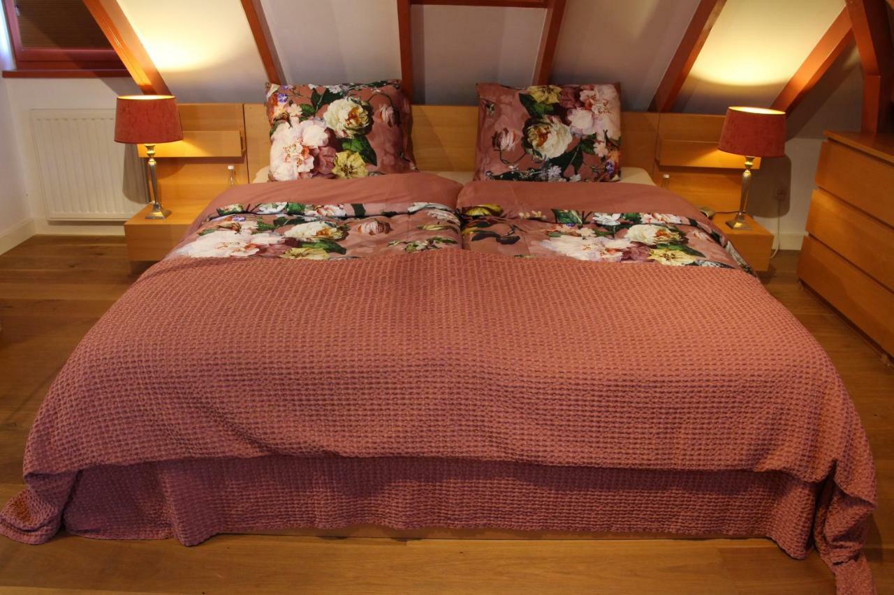Kamperfoelie Bed & Breakfast *